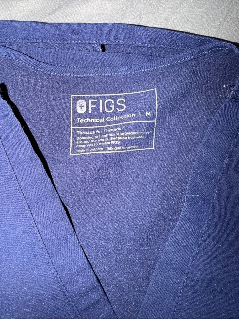 FIGS Casma Scrub Top in Navy